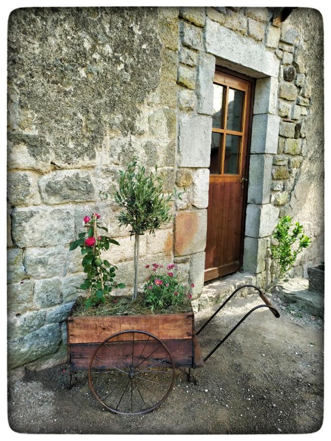 Oracines Du Calme Maison Helianthy Sanilhac (Ardeche) Exterior foto